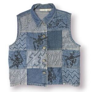 Vintage denim patchwork vest embroidered art teacher eclectic grandma M